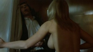 flest_and_blood_show_side_boob